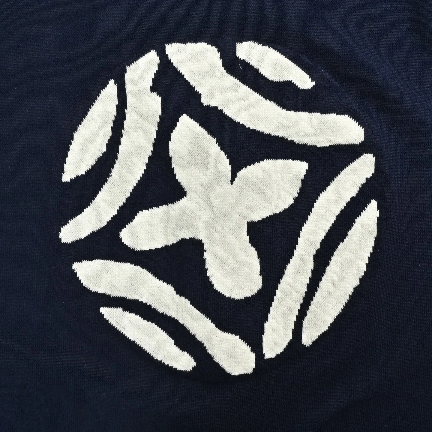 Louis Vuitton/ logo
